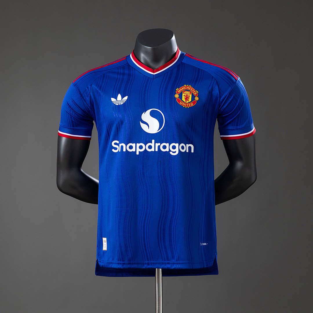 M-U 26/27 Player Version Third Jersey - front view