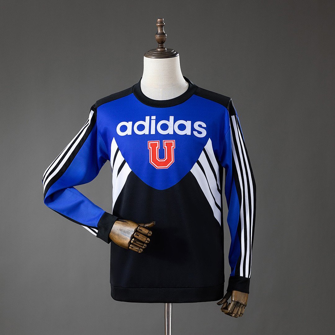 Universidad de Chile Classic Long Sleeve Graphic Sweatshirt - Blue - front view