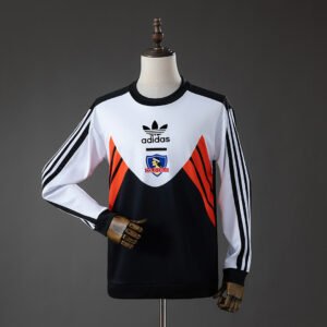 Colo Colo Classic Long Sleeve Graphic Sweatshirt - front view