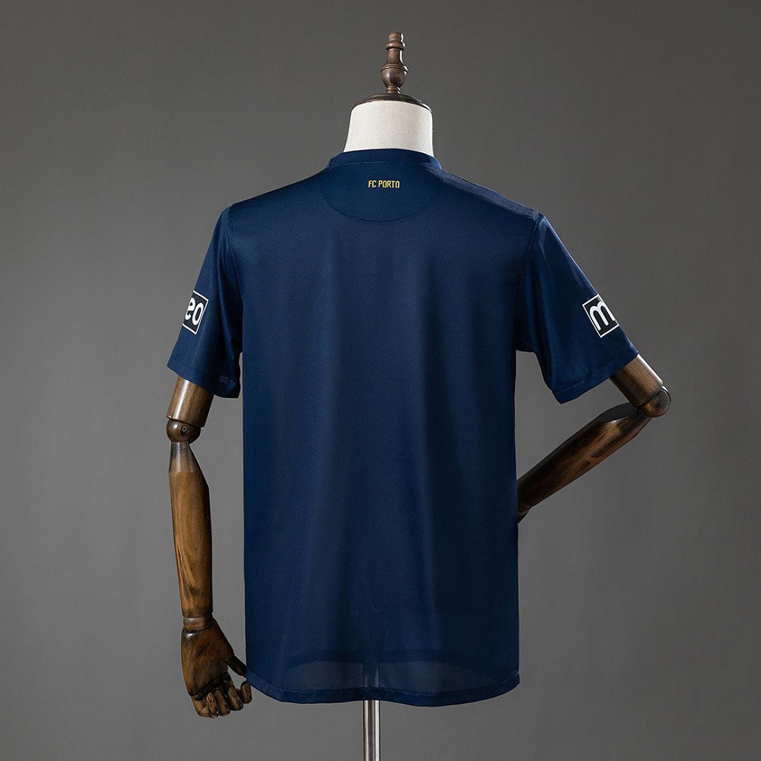 Porto 11/12 Away Retro Jersey - back view