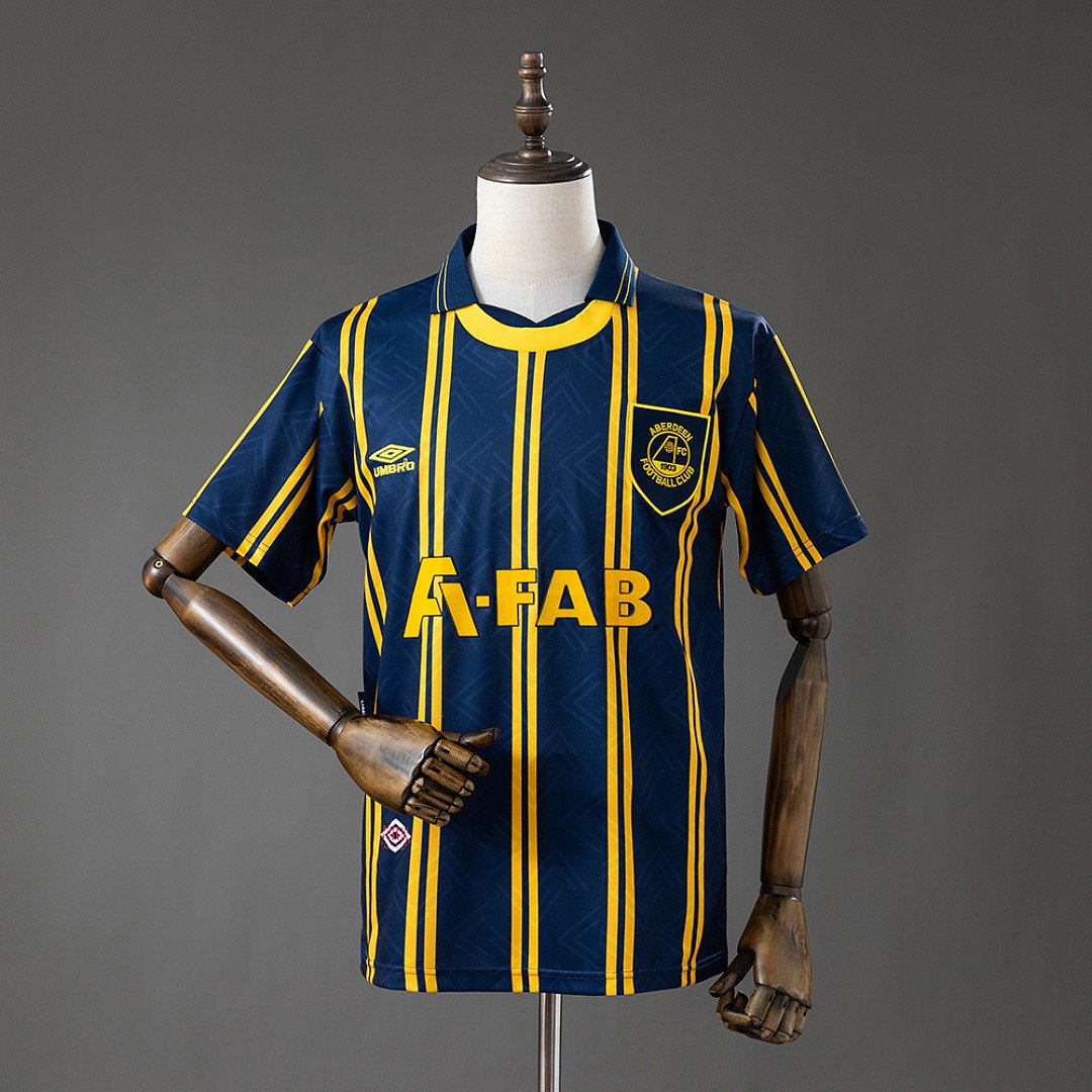 Aberdeen 93/94 Away Retro Jersey - front view