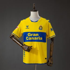 Las Palmas 26/27 Home Jersey - Iconic Home Strip - front view