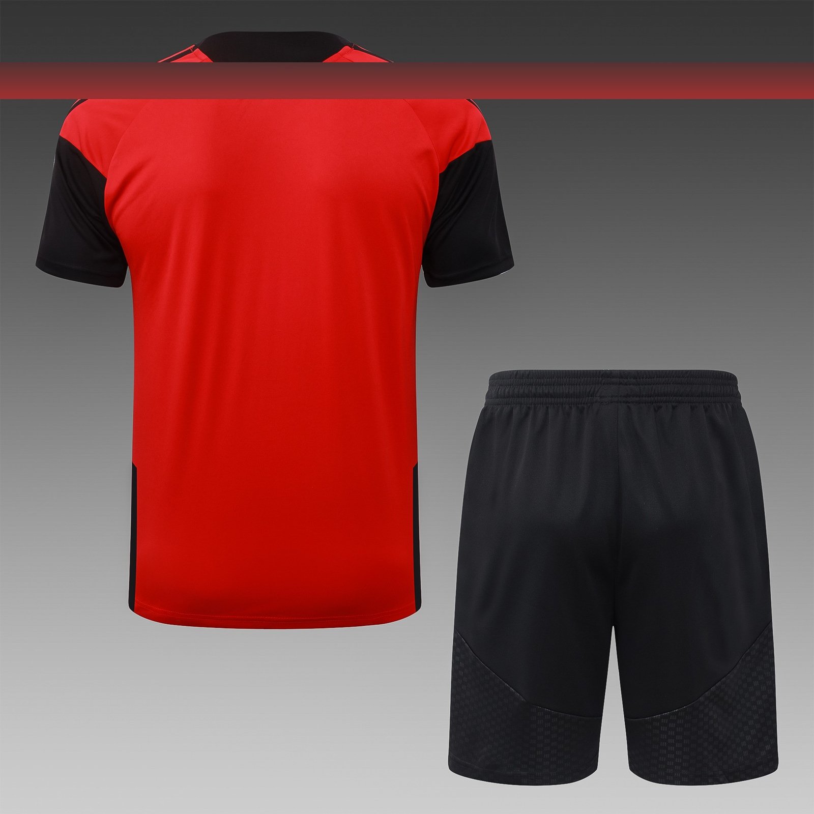 26/27 Manchester United Red Short Sleeve Training Tracksuit Set - back view