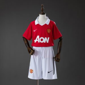 10/11 Manchester United Home Retro Kids Kit Jersey - front view
