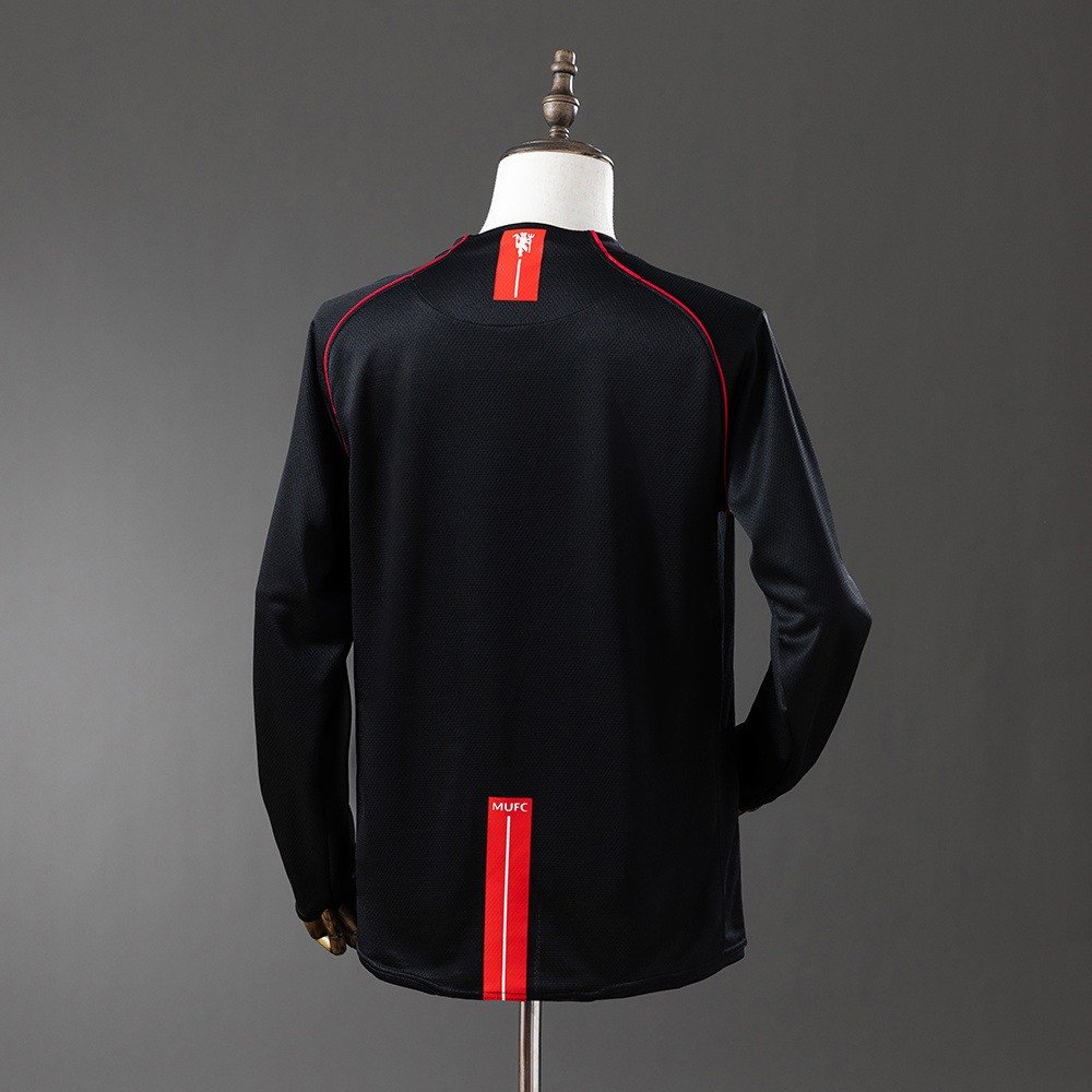 07/08 Manchester United Long Sleeve Retro Jersey - Black - back view