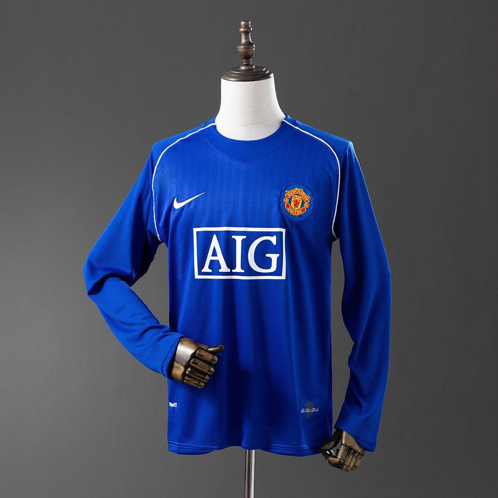 07/08 Manchester United Long Sleeve Retro Goalkeeper Jersey - Blue - front view
