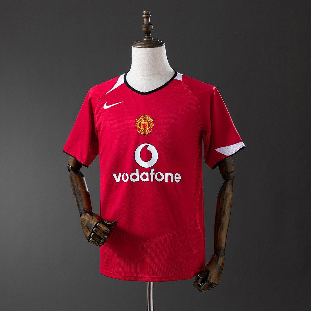 04/06 Manchester United Home Retro Jersey - front view