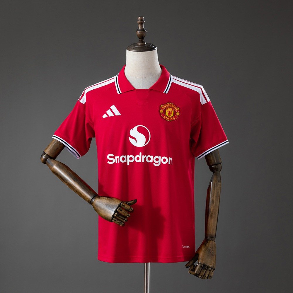 26/27 Manchester United Home Jersey - front view