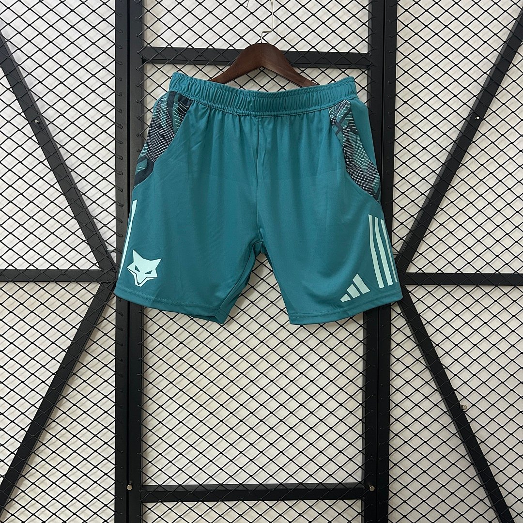 25/26 Shorts Cruzeiro - front view