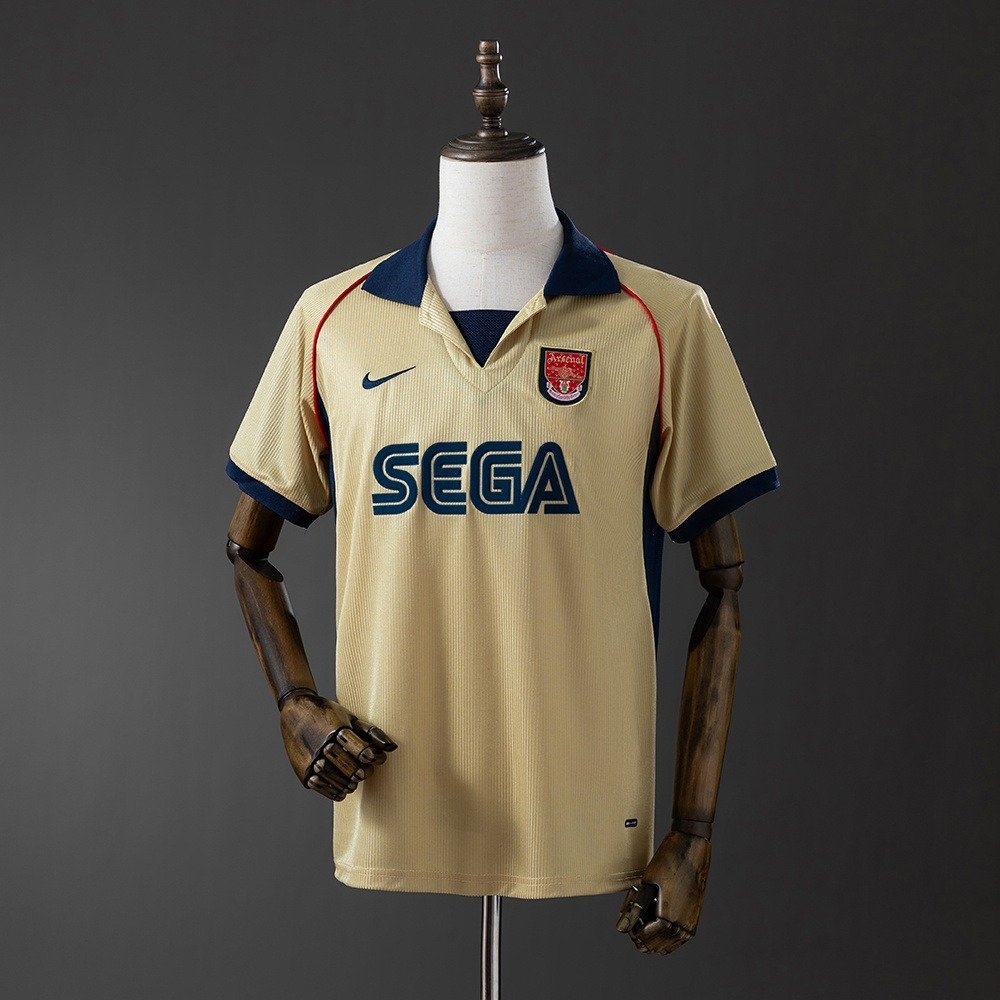 01/02 Arsenal Away Jersey Retro - front view