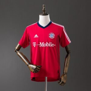 02/03 Bayern Munich Home Jersey Retro - front view