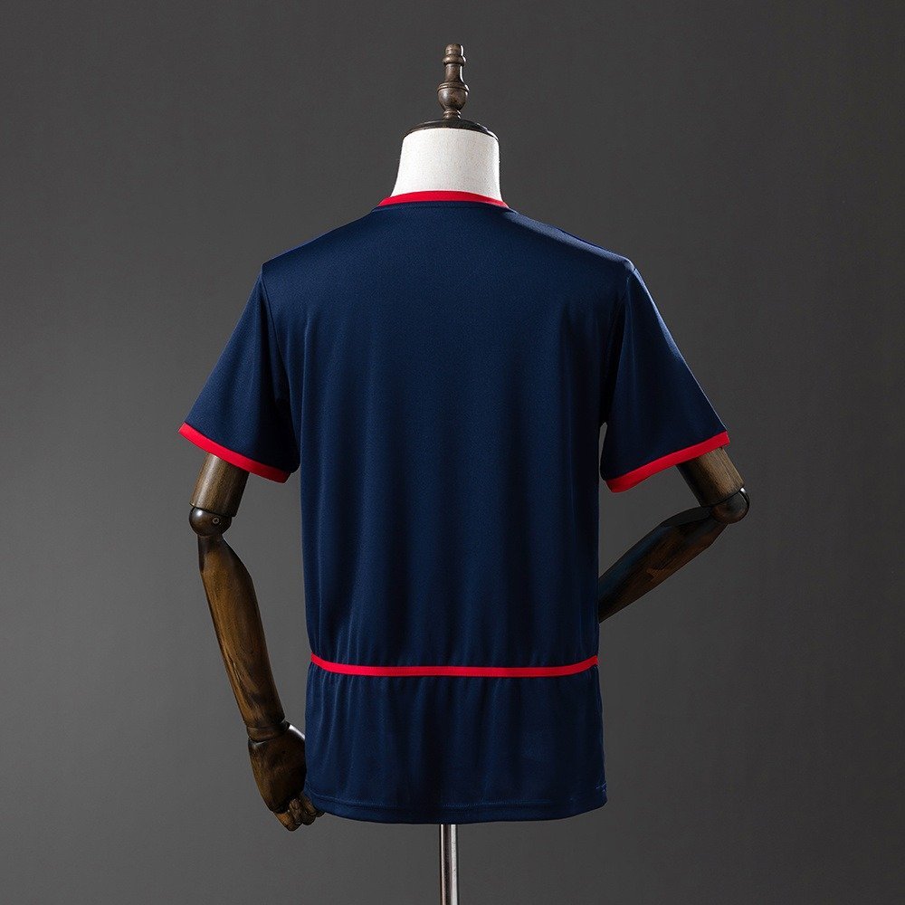 02/04 Arsenal Away Jersey Retro - back view