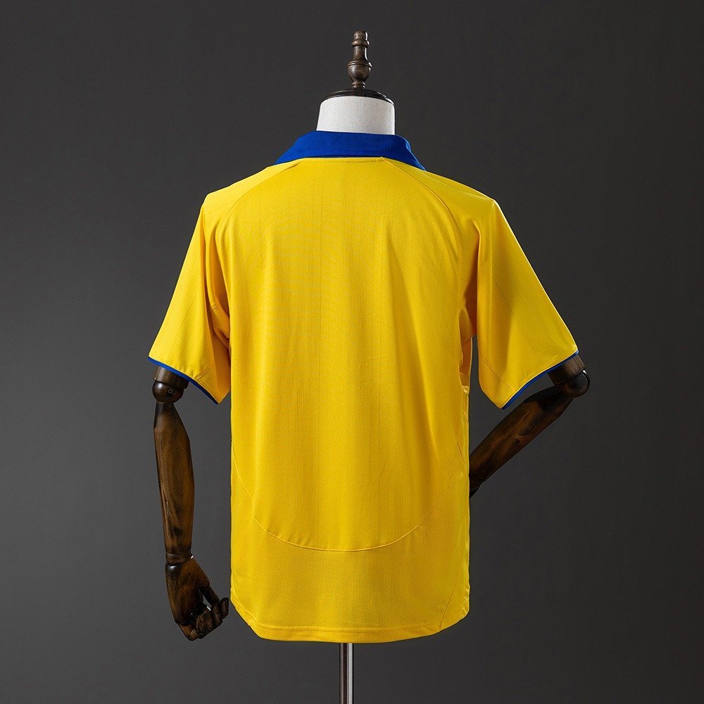 03/05 Arsenal Away Jersey Retro - back view