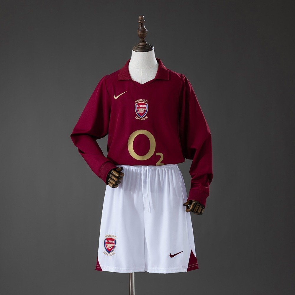 05/06 Arsenal Home Long Sleeve Jersey Retro Kids Kit - front view