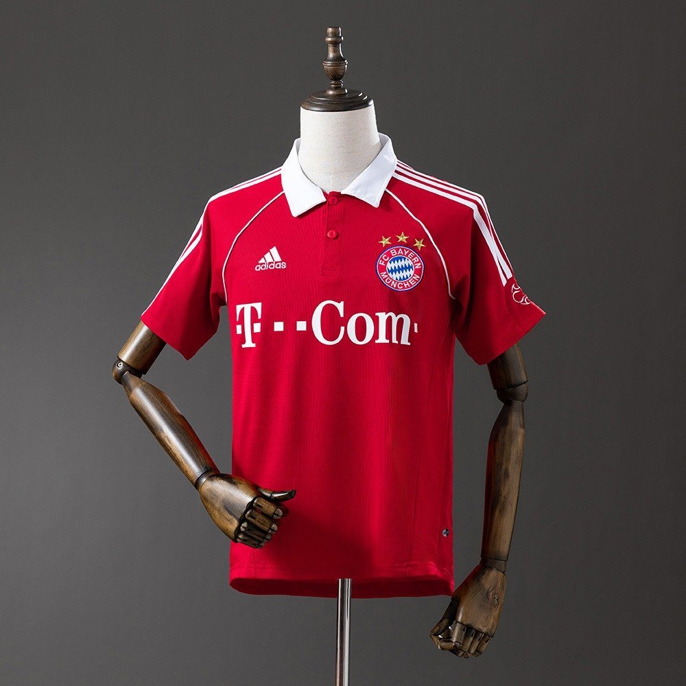 06/07 Bayern Munich Home Jersey Retro - front view