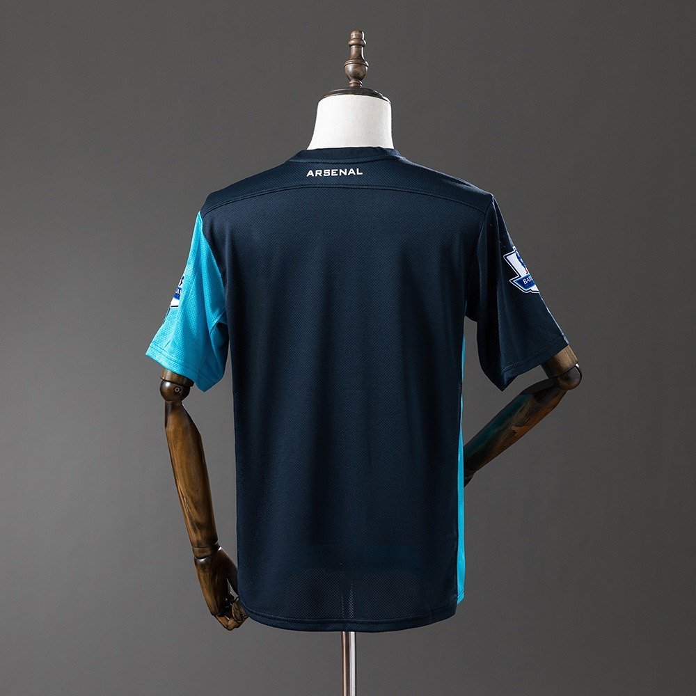 11/12 Arsenal Away Jersey Retro - back view