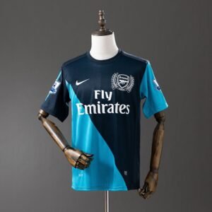 11/12 Arsenal Away Jersey Retro - front view