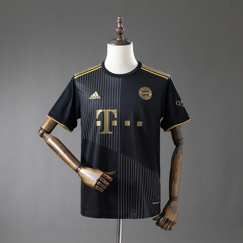 21/22 Bayern Munich Away Jersey Retro - back view
