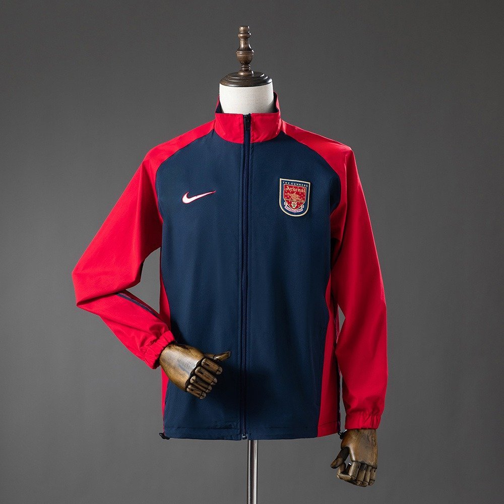 98/99 Arsenal Windbreaker Retro - front view