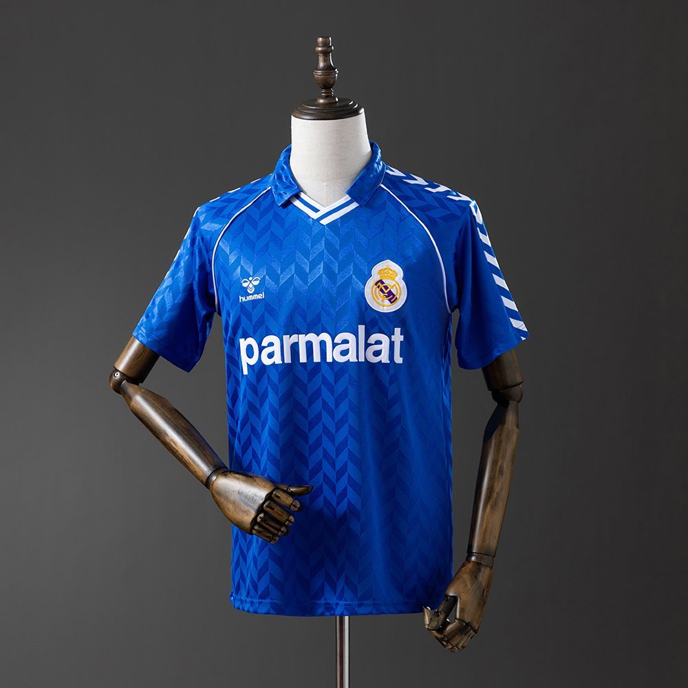 1986-1988 Real Madrid Away Jersey - Blue with Chevron Pattern — product photo