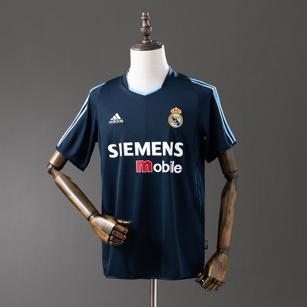2003-2004 Real Madrid Away Jersey - Navy with Light Blue Trim — product photo