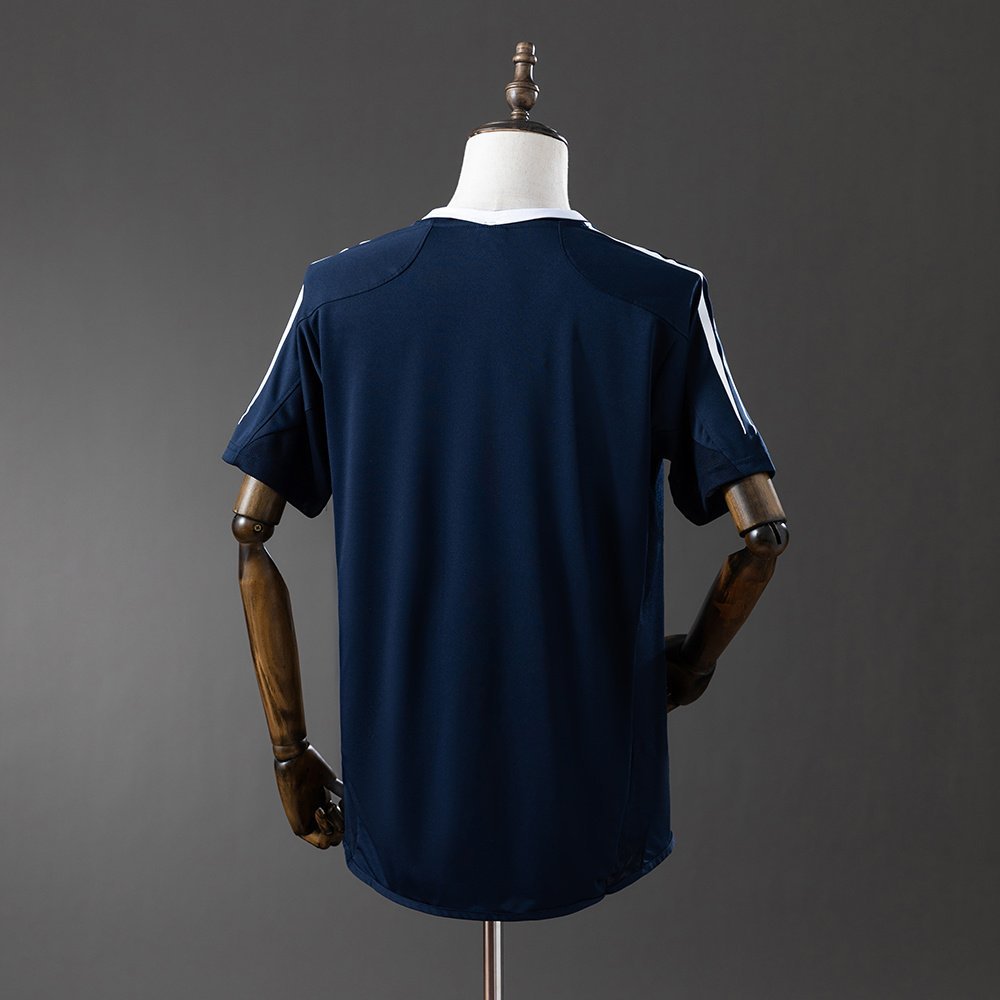 2004-2005 Real Madrid Away Jersey, Navy with White Trim — alternate view 1