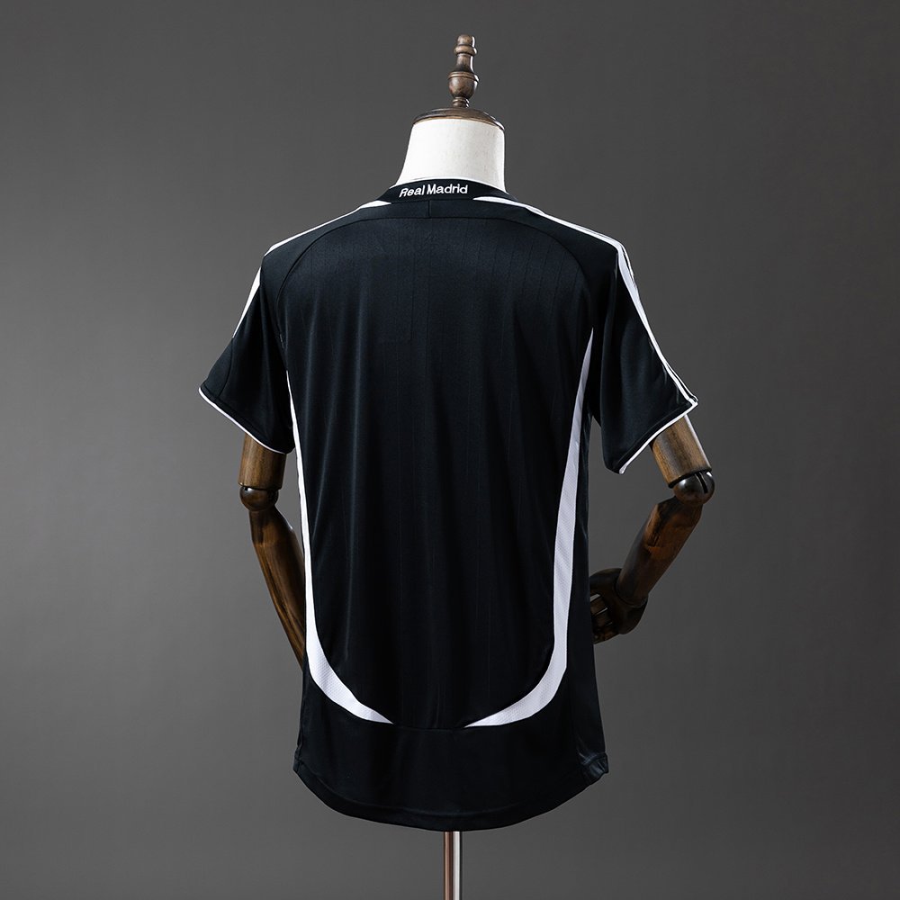 Real Madrid Third Jersey 2006-2007 - Black with White Side Panels — alternate view 1