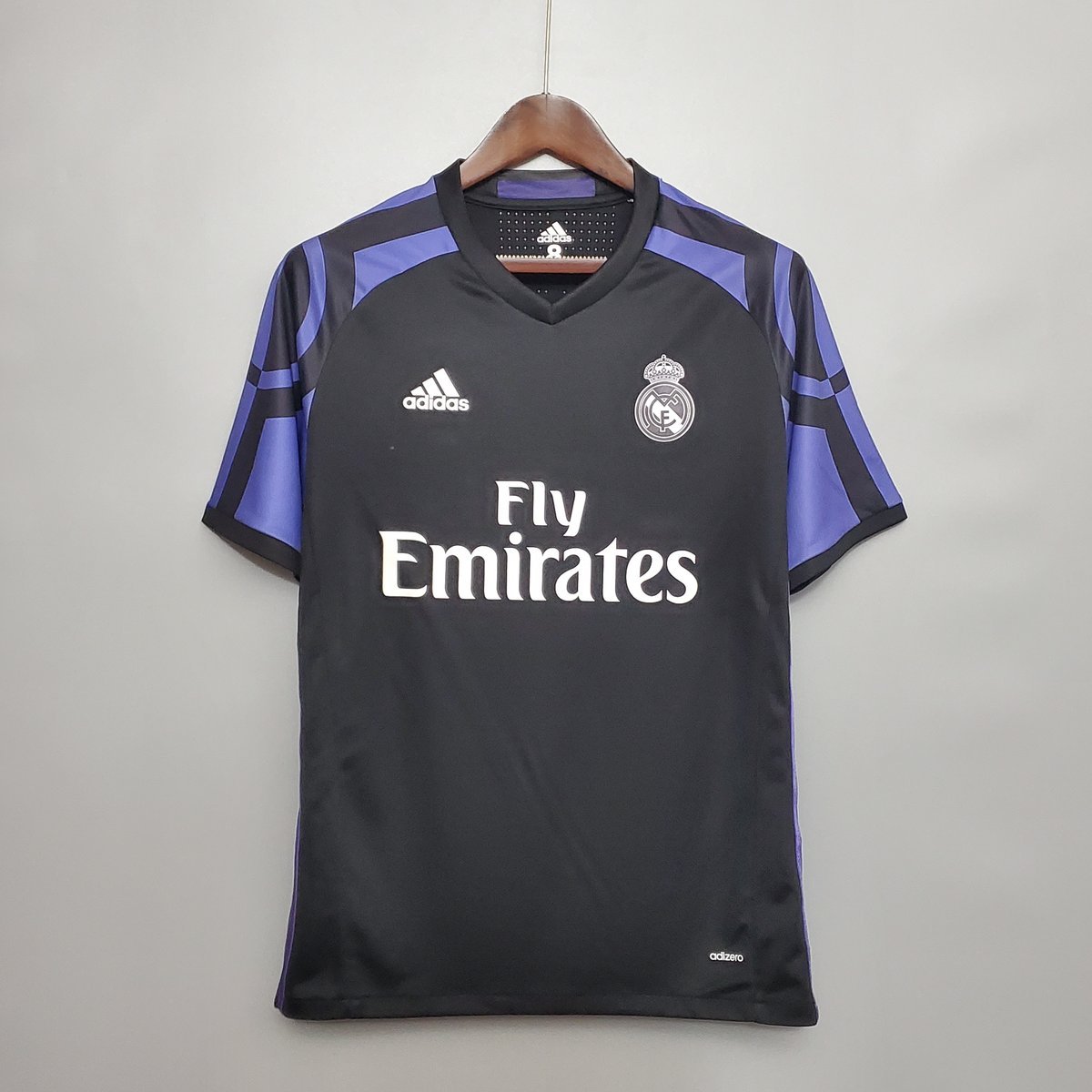 2015-2016 Real Madrid Third Jersey, Black with Purple Sleeves — product photo