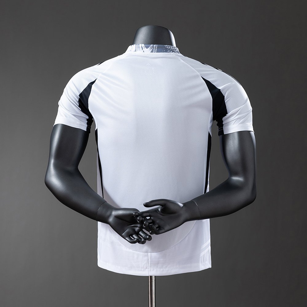 Real Madrid Home Jersey 2025-2026 - White with Gold Trim — alternate view 1